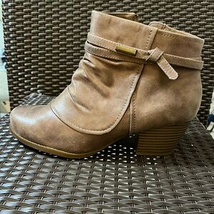 Yuu ankle cut boot